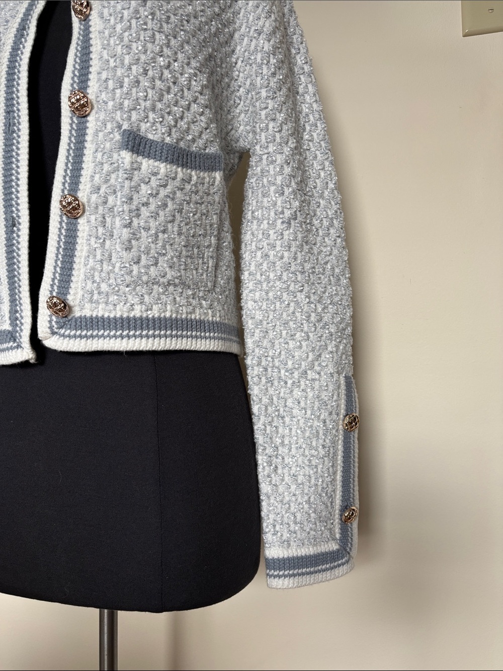Chunky Cropped Blazer Cardigan Metal Buttons in Light Blue and White Like New - Picture 4 of 15